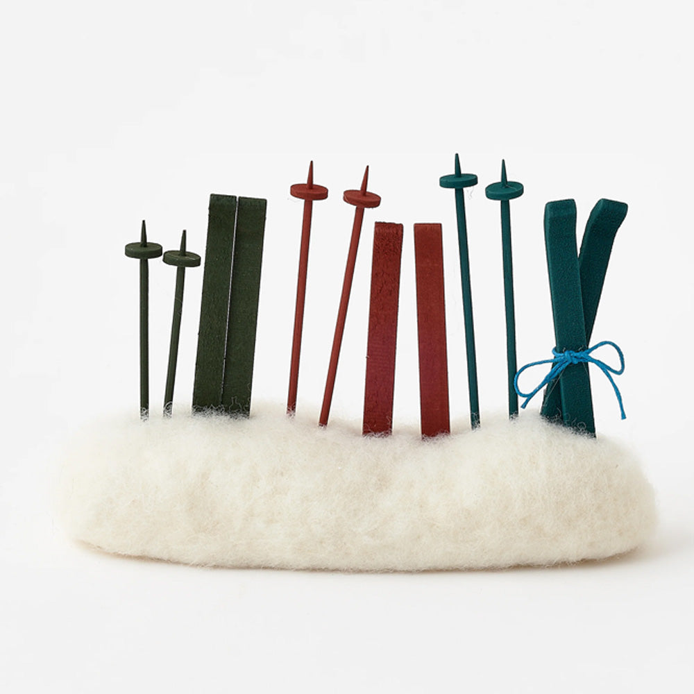 Snowbank with Skis Tabletop Decoration